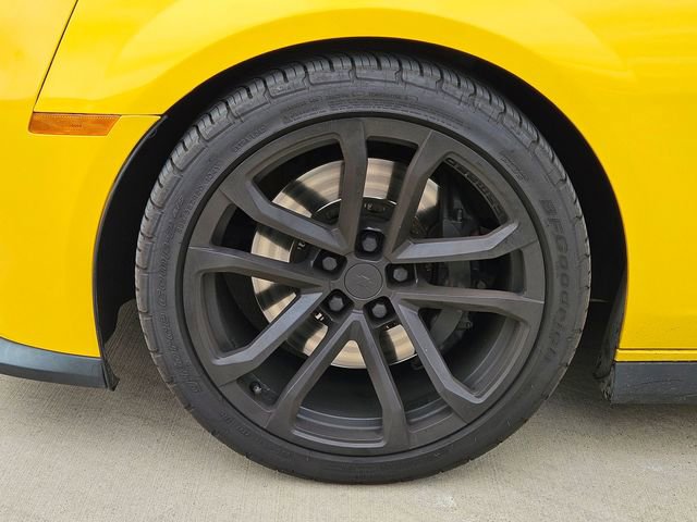 Used 2013 Chevrolet Camaro ZL1 image 6