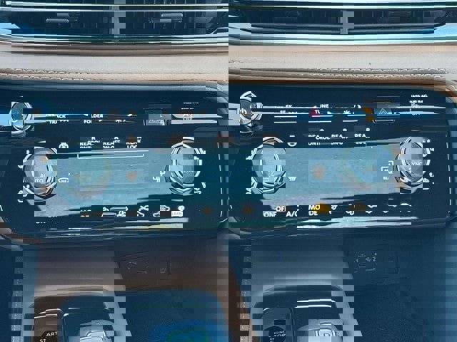 New 2026 INFINITI QX60 Autograph w/ Dark Cargo Package AWD/4WD image 34