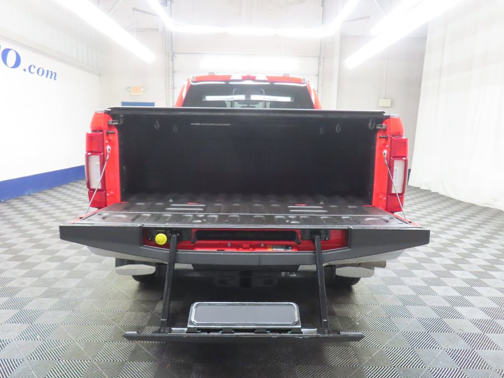 Used 2021 Ford F250 Lariat w/ Lariat Ultimate Package image 38