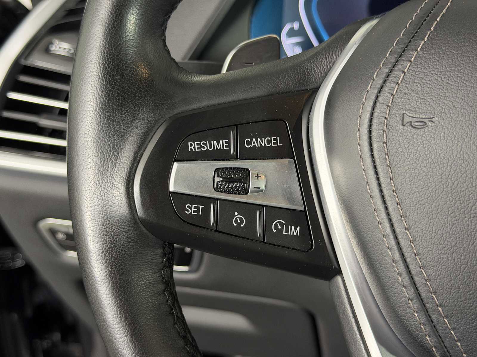 Used 2021 BMW X5 xDrive45e w/ Premium Package image 27