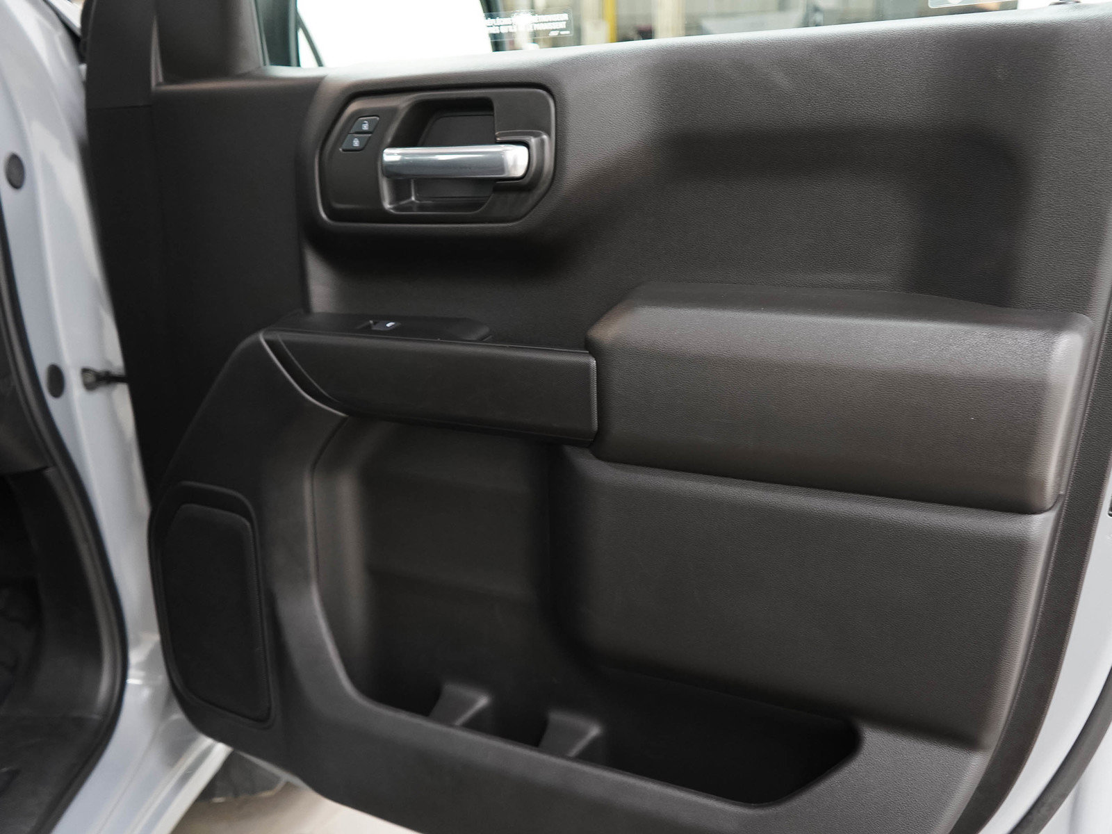 Used 2024 Chevrolet Silverado 1500 W/T w/ WT Fleet Convenience Package AWD/4WD image 11