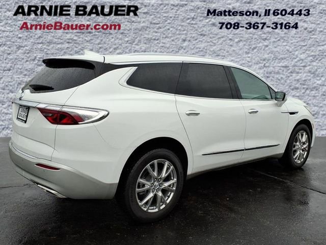 Used 2024 Buick Enclave Essence w/ Experience Buick Package image 6