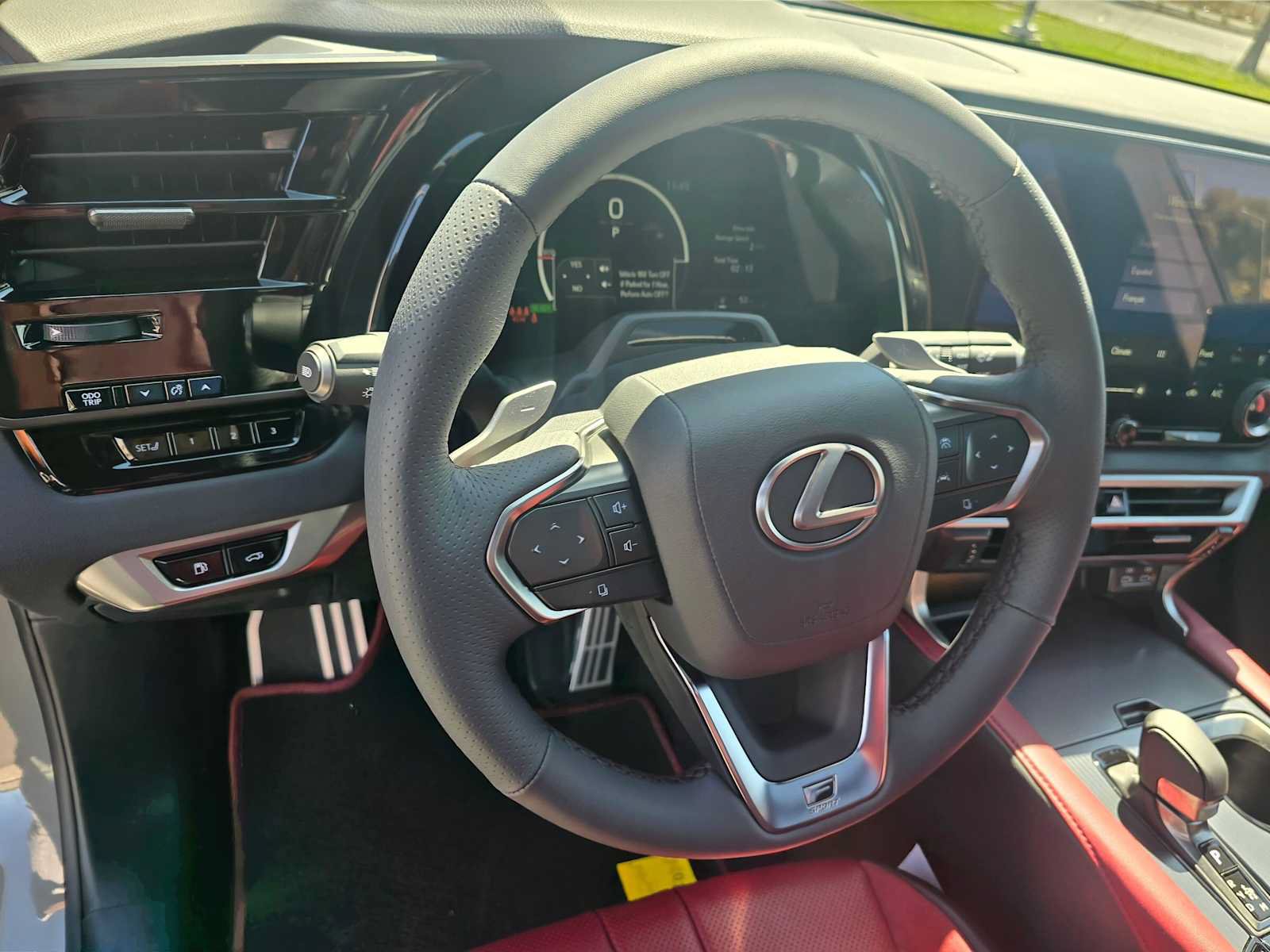 New 2026 Lexus RX 500h F Sport w/ Appearance Package AWD/4WD image 25
