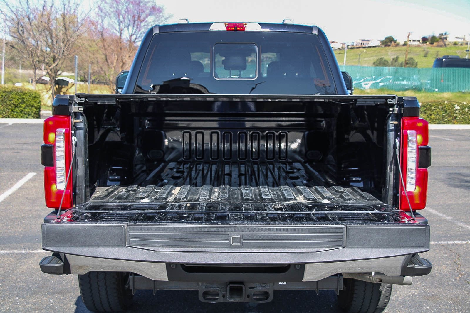 Used 2024 Ford F250 Lariat w/ Chrome Package image 23