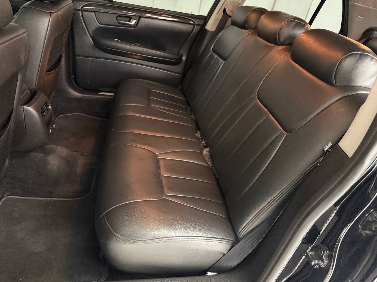 Used 2008 Cadillac DTS Limousine FWD image 53