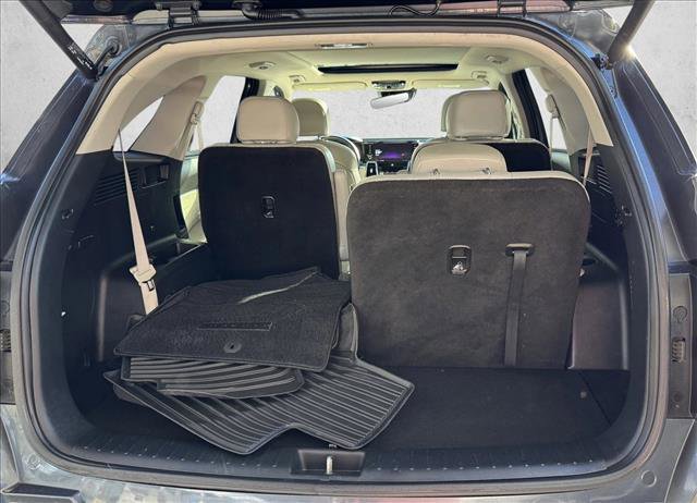 Used 2023 Kia Sorento SX image 8