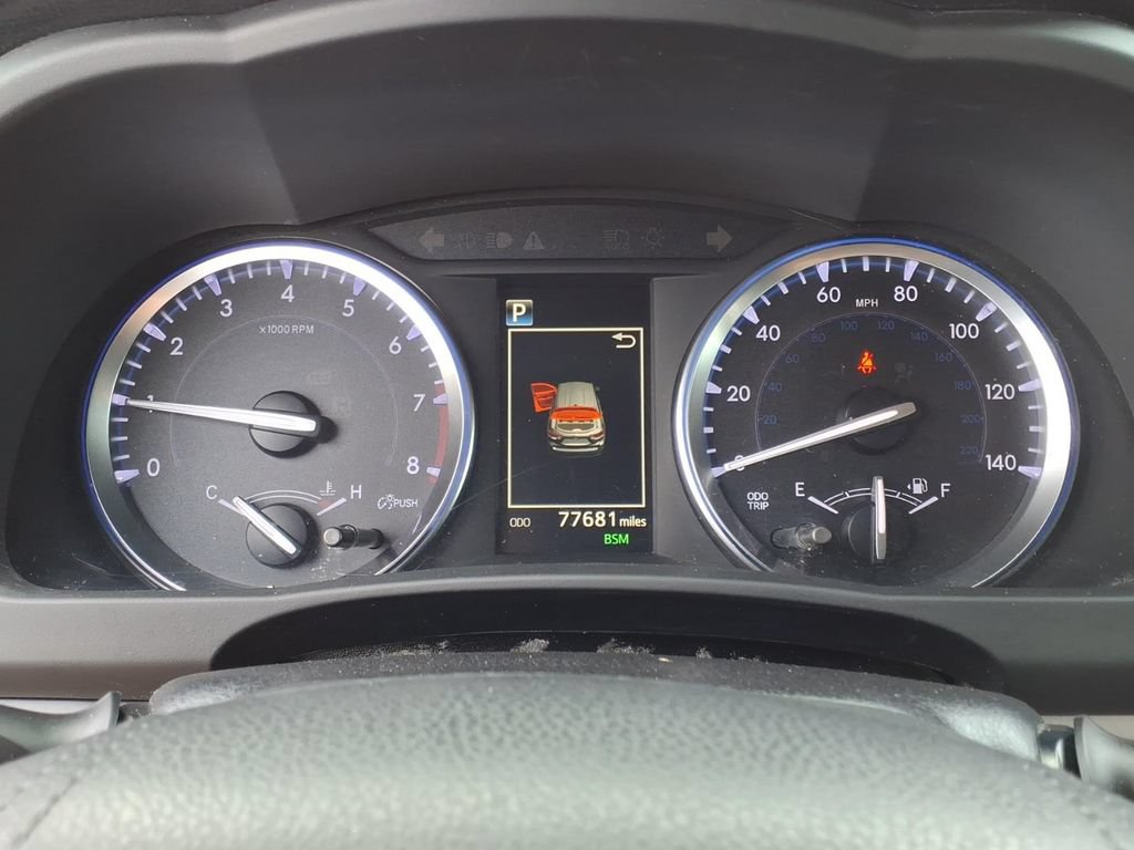 Certified 2019 Toyota Highlander XLE AWD/4WD image 18