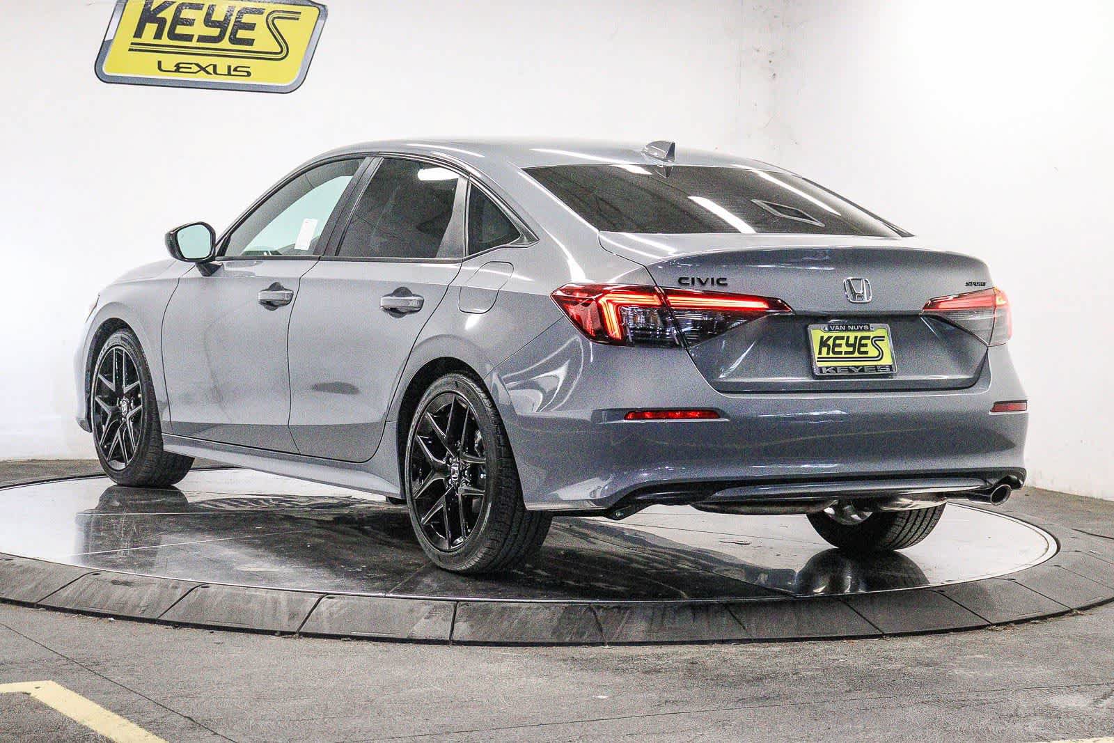 Used 2026 Honda Civic Sport image 2