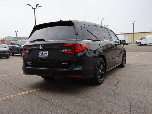 Used 2023 Honda Odyssey Sport image 8