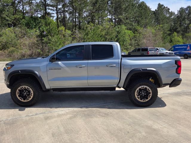 Used 2024 Chevrolet Colorado ZR2 w/ Technology Package image 2