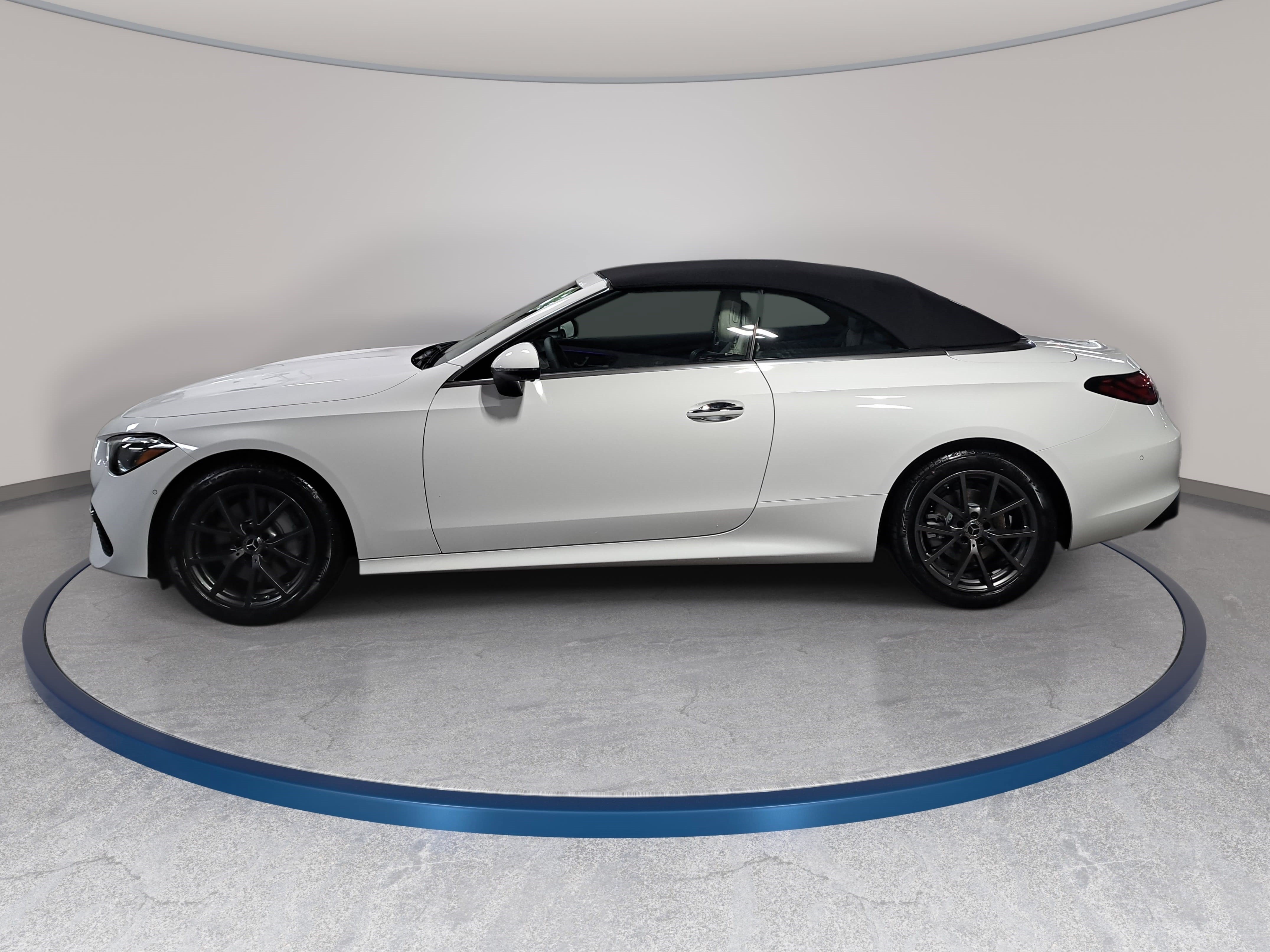 New 2027 Mercedes-Benz CLE 300 4MATIC Cabriolet image 8