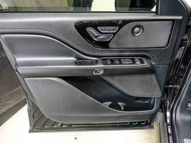 Used 2021 Lincoln Aviator Reserve w/ Equipment Group 208A AWD/4WD image 25