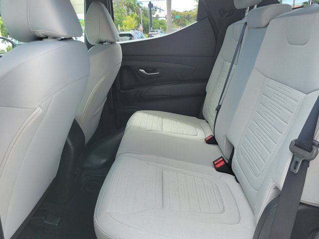 Certified 2026 Hyundai Santa Cruz SE FWD image 8