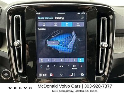New 2025 Volvo XC40 B5 Plus w/ Protection Package Premier AWD/4WD image 16