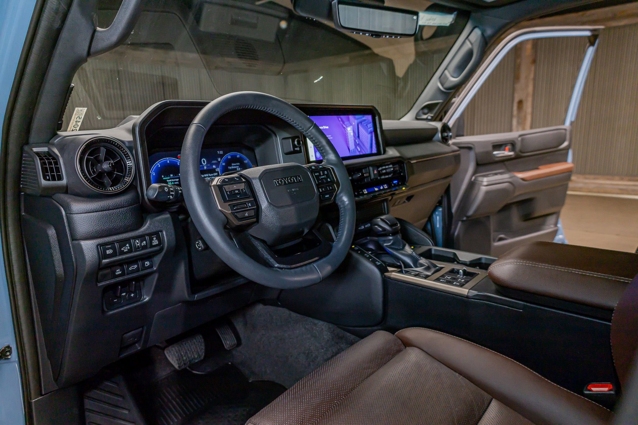 Used 2025 Toyota Land Cruiser w/ Premium Package image 13