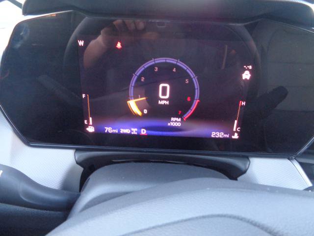 Used 2025 Chevrolet TrailBlazer LS w/ LS Convenience Package AWD/4WD image 31