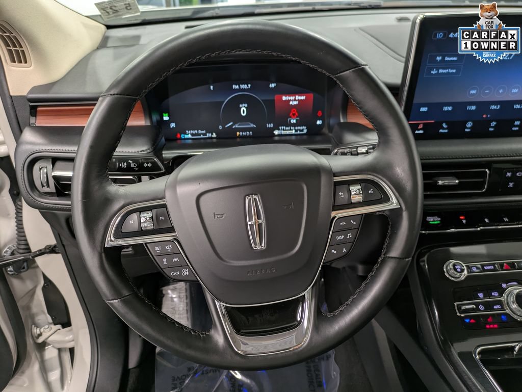 Used 2022 Lincoln Nautilus Reserve AWD/4WD image 24