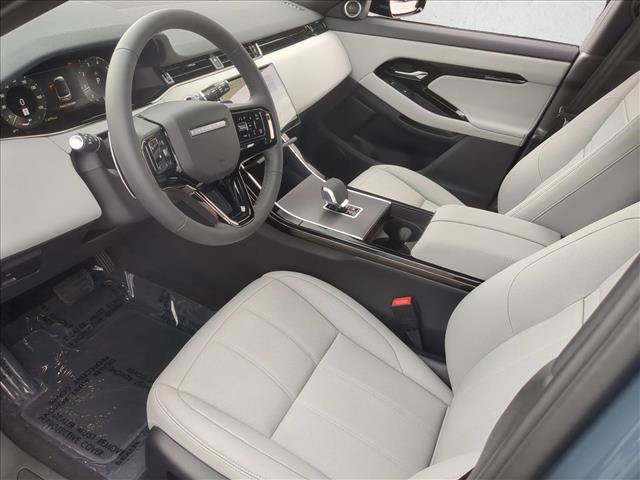 Used 2026 Land Rover Range Rover Evoque S AWD/4WD image 11