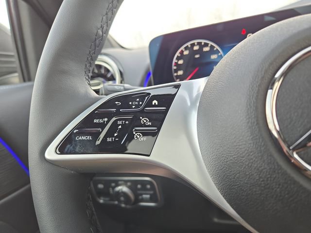 New 2026 Mercedes-Benz GLB 250 4MATIC image 18