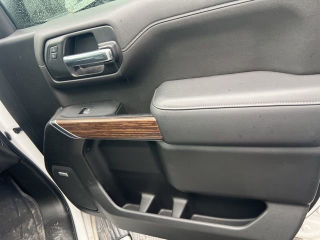 Used 2022 Chevrolet Silverado 1500 High Country w/ Technology Package AWD/4WD image 23