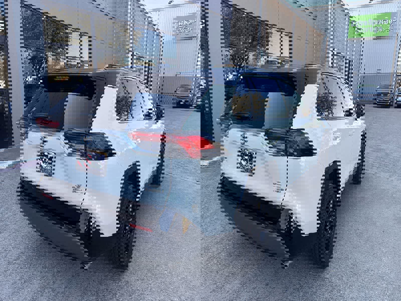 Used 2020 Toyota RAV4 XSE image 14