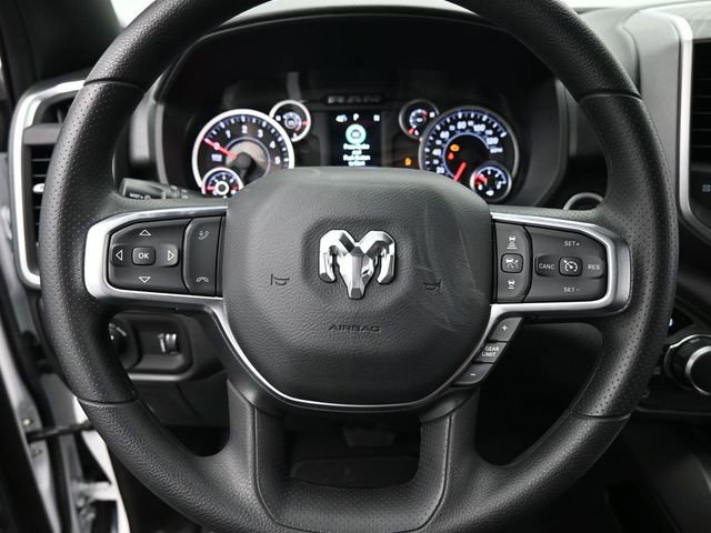 New 2026 RAM 1500 4x4 Crew Cab image 27