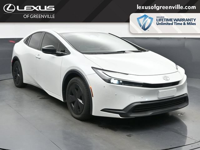 Used 2023 Toyota Prius LE FWD image 2