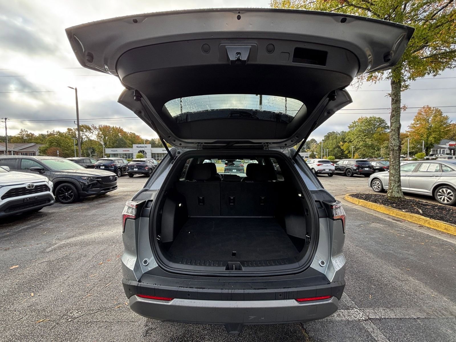 Used 2025 Chevrolet Equinox LT image 31