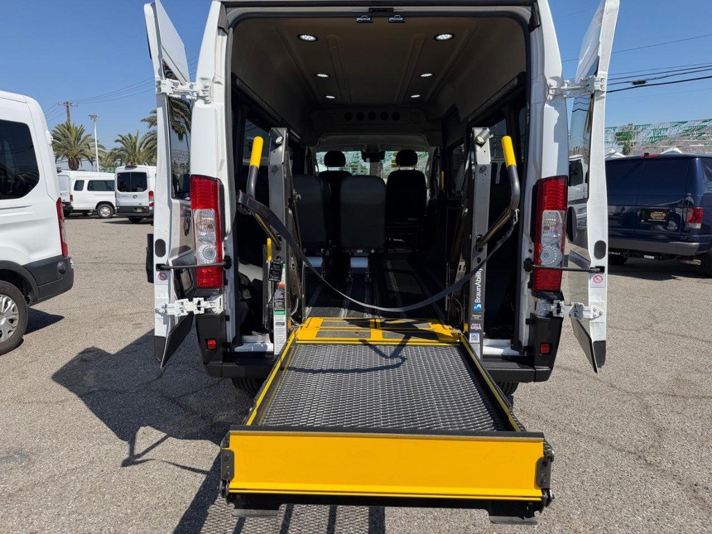 Used 2023 RAM ProMaster 2500 FWD image 23