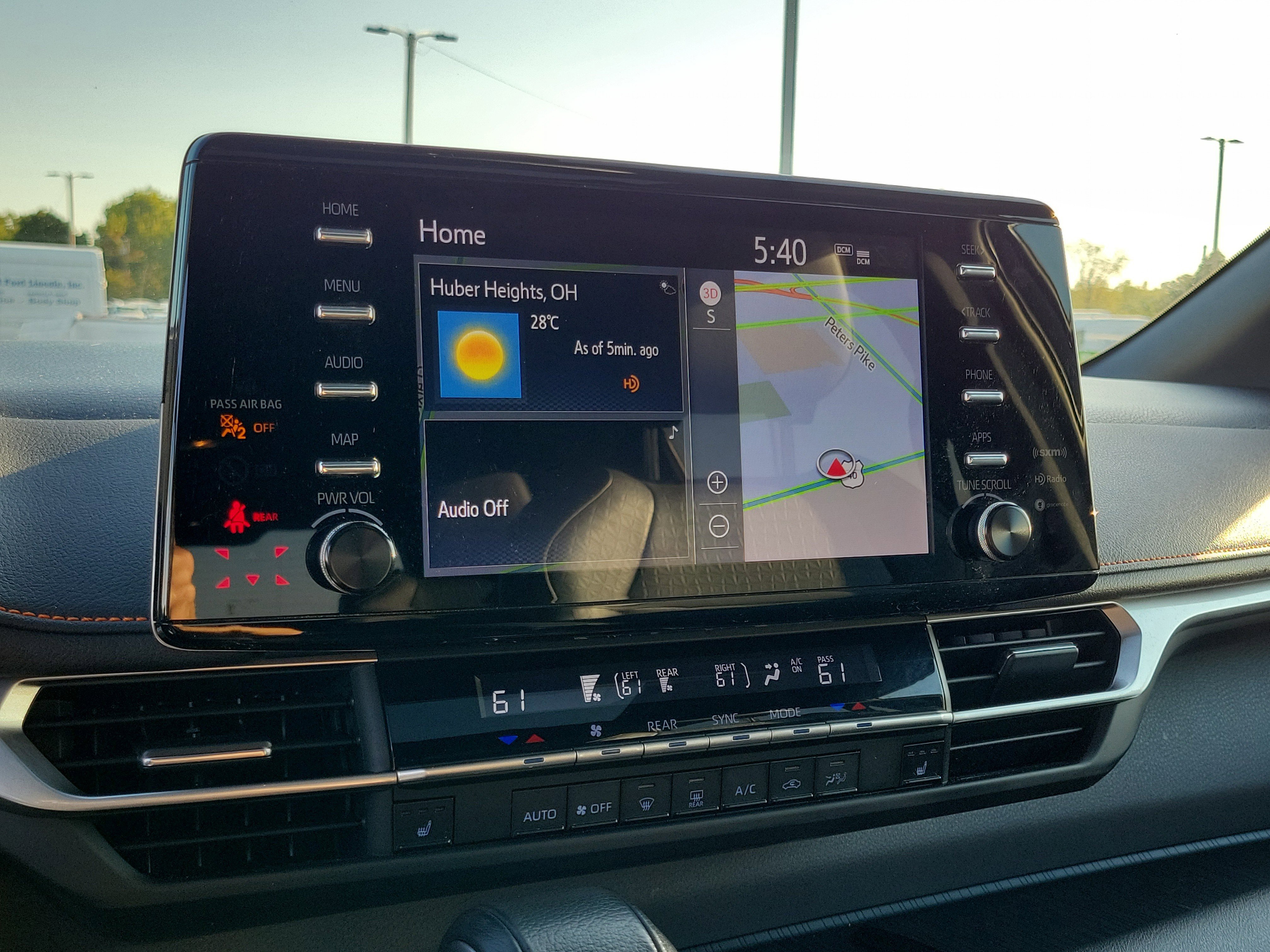 Used 2023 Toyota Sienna XSE image 26