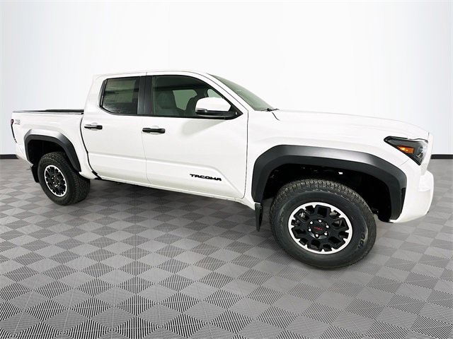 New 2025 Toyota Tacoma TRD Off-Road video 3