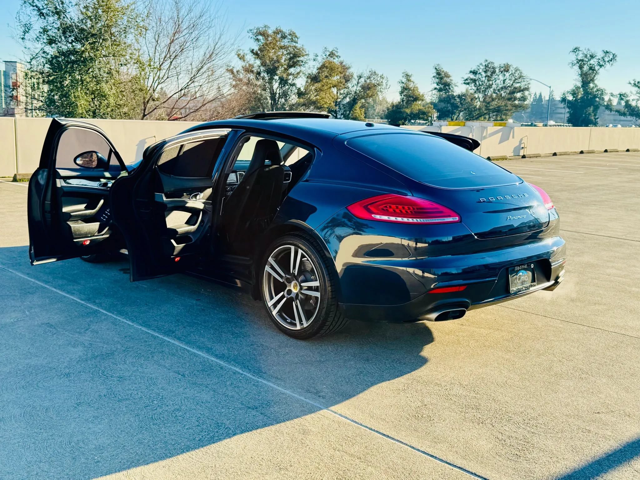 Used 2016 Porsche Panamera Edition RWD image 56