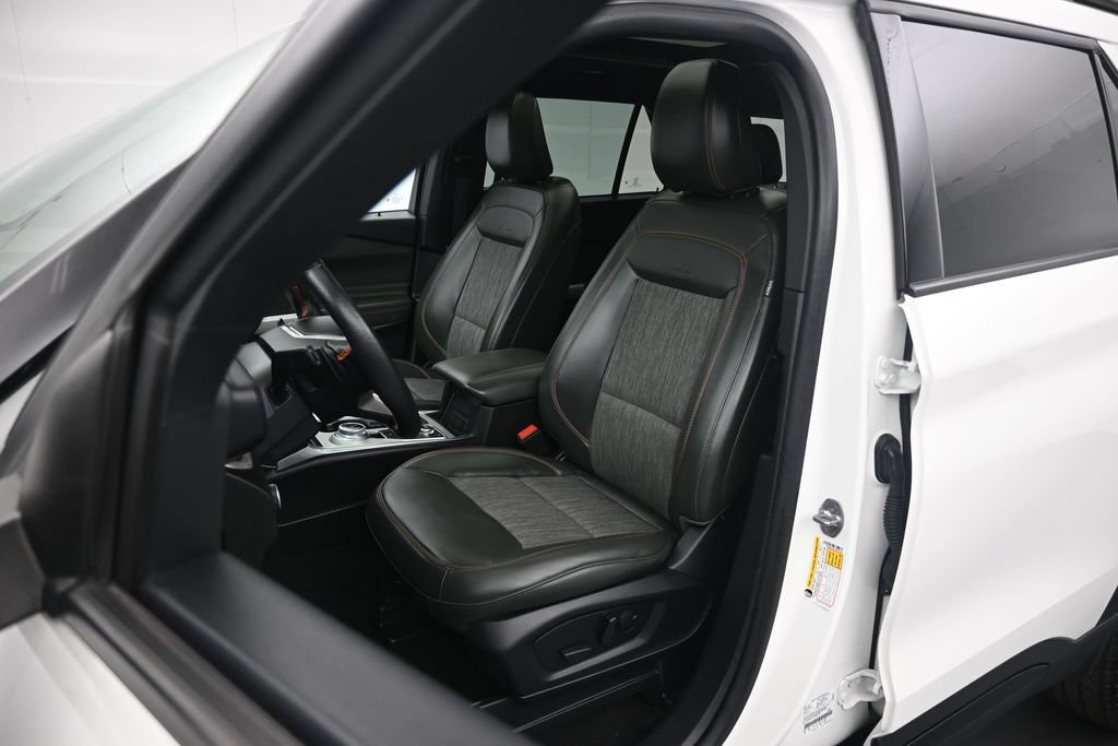 Certified 2023 Ford Explorer Timberline w/ Timberline Technology Package AWD/4WD image 9