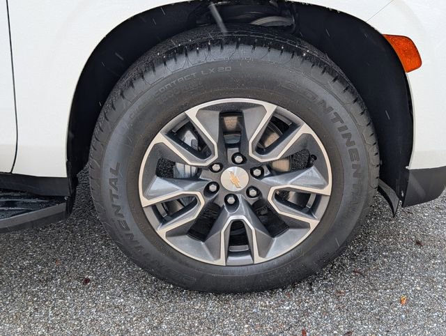 Used 2024 Chevrolet Tahoe LS w/ Driver Alert Package AWD/4WD image 9