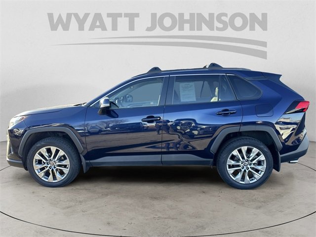 Used 2023 Toyota RAV4 XLE Premium image 2