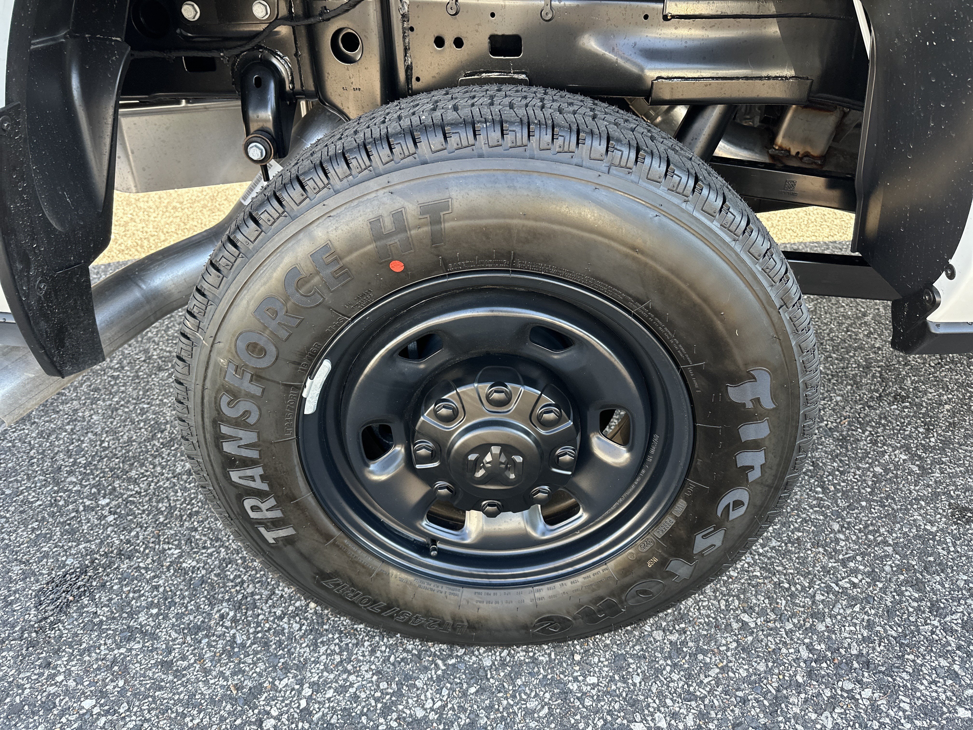 New 2026 RAM 2500 Tradesman AWD/4WD image 17