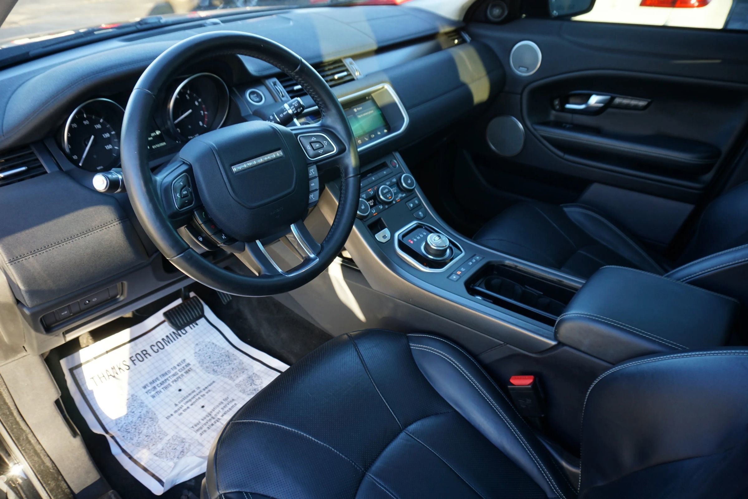 Used 2018 Land Rover Range Rover Evoque HSE AWD/4WD image 25