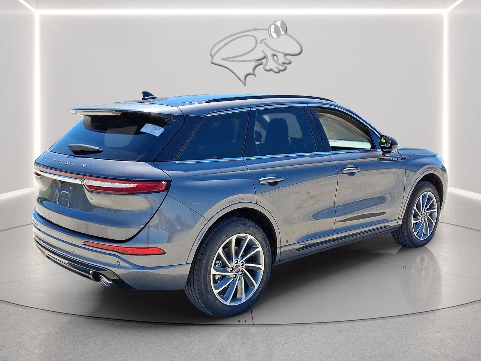 New 2025 Lincoln Corsair Grand Touring AWD/4WD image 4