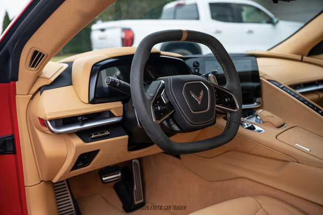 Used 2023 Chevrolet Corvette Stingray Premium Conv w/ Z51 Performance Package RWD image 25