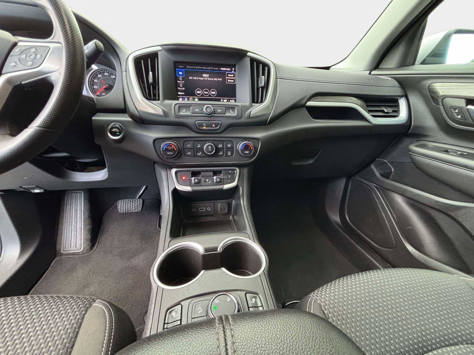 Used 2022 GMC Terrain SLE w/ Driver Convenience Package image 19