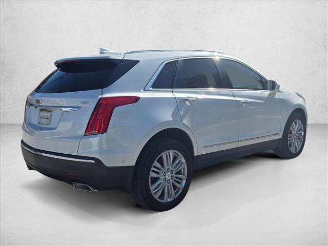 Used 2018 Cadillac XT5 Premium Luxury w/ Driver Assist Package FWD image 5