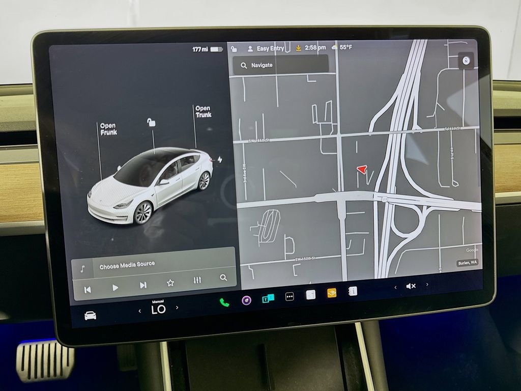 Used 2018 Tesla Model 3 Long Range image 19