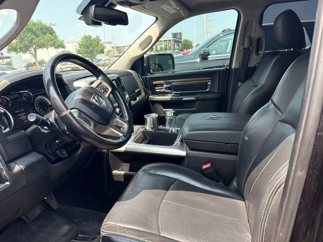 Used 2017 RAM 1500 Laramie w/ Convenience Group AWD/4WD image 7