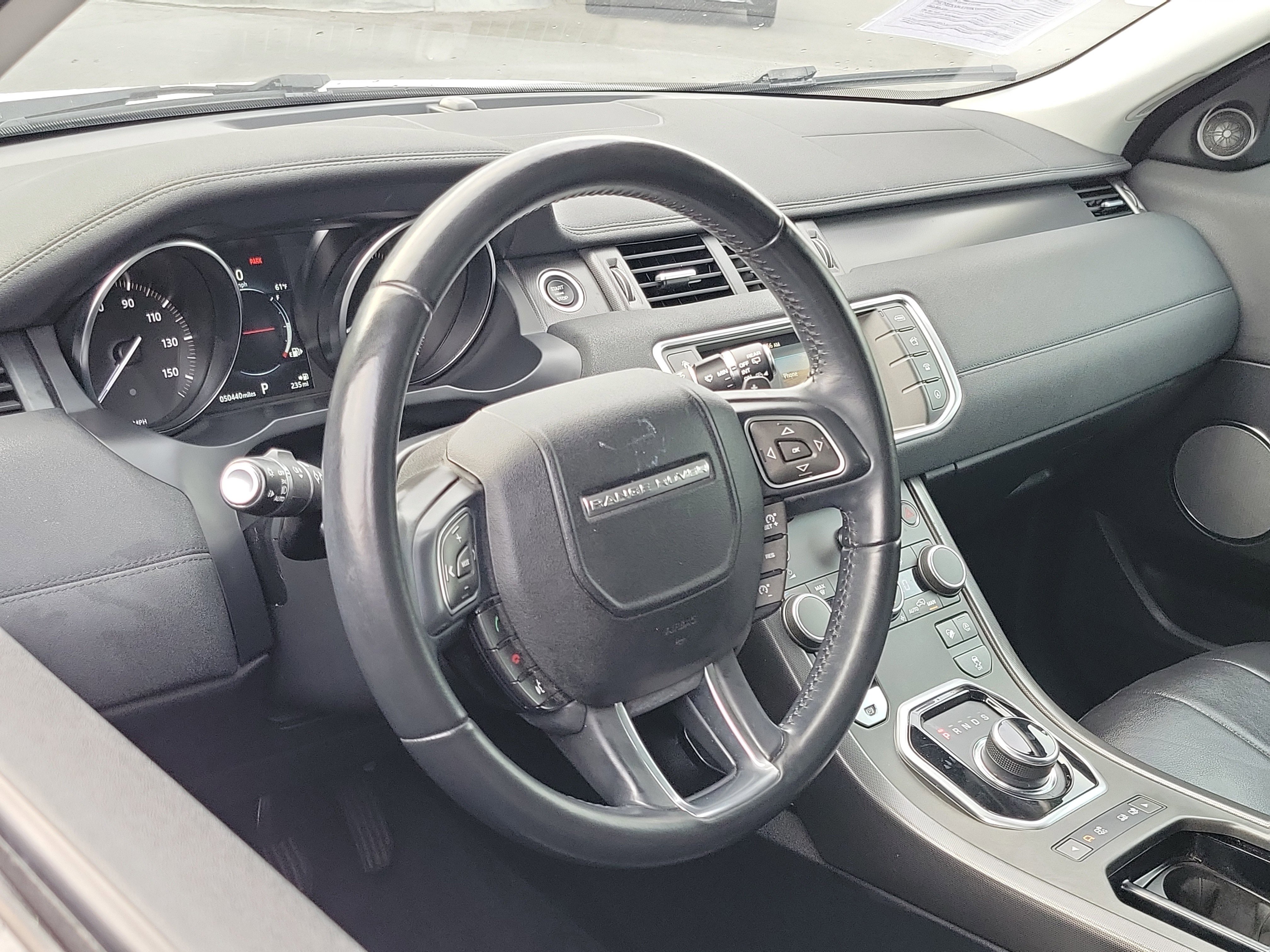Used 2018 Land Rover Range Rover Evoque image 7