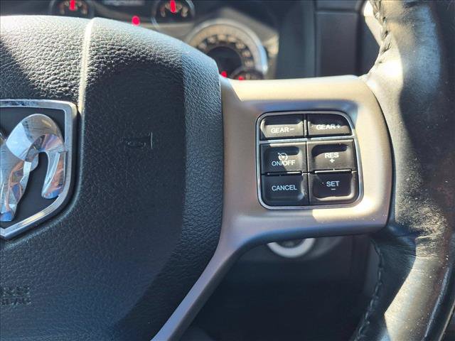 Used 2017 RAM 1500 Laramie w/ Convenience Group AWD/4WD image 17
