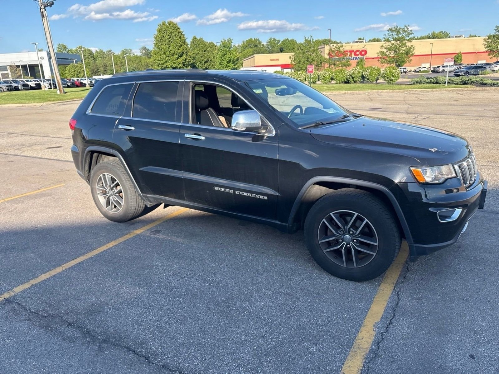 Used 2017 Jeep Grand Cherokee Limited AWD/4WD image 20