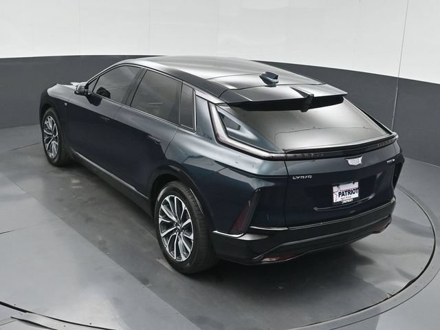 Used 2024 Cadillac Lyriq Sport w/ LPO, Floor Liner Package AWD/4WD image 41