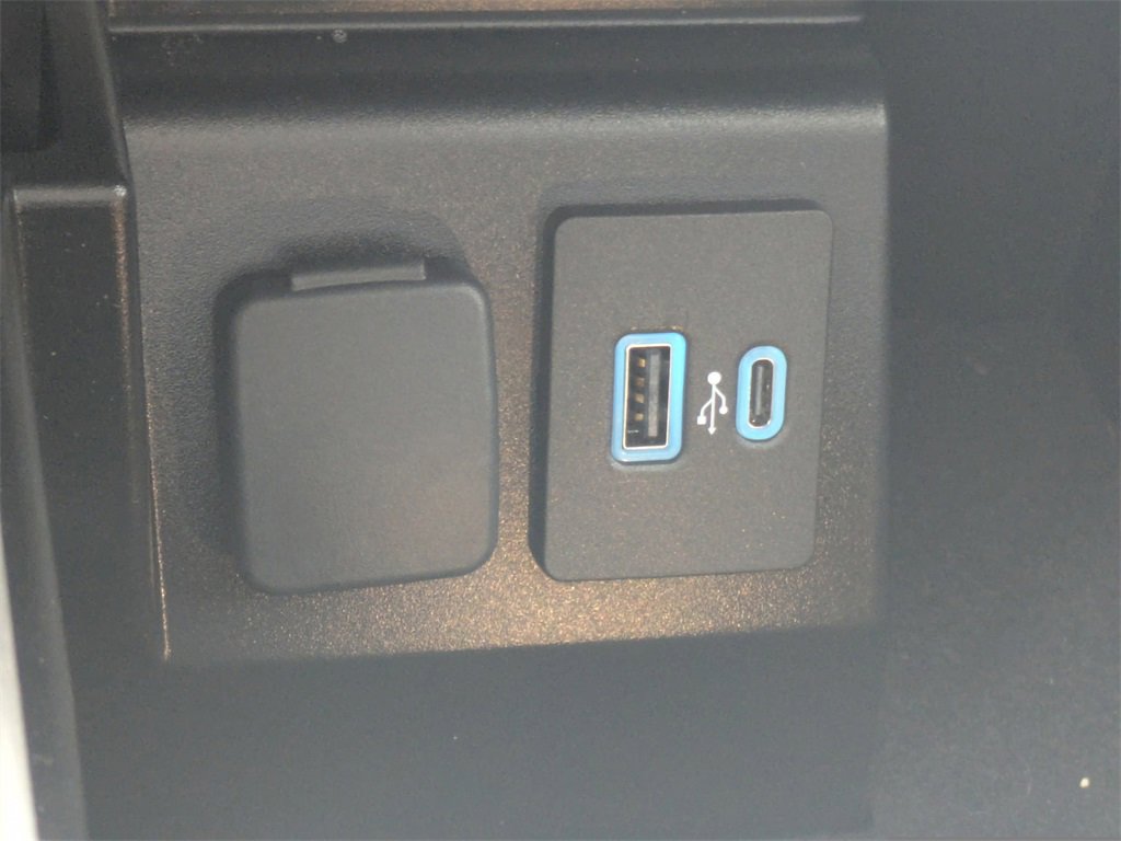 Used 2023 Ford Explorer ST w/ Equipment Group 401A image 24