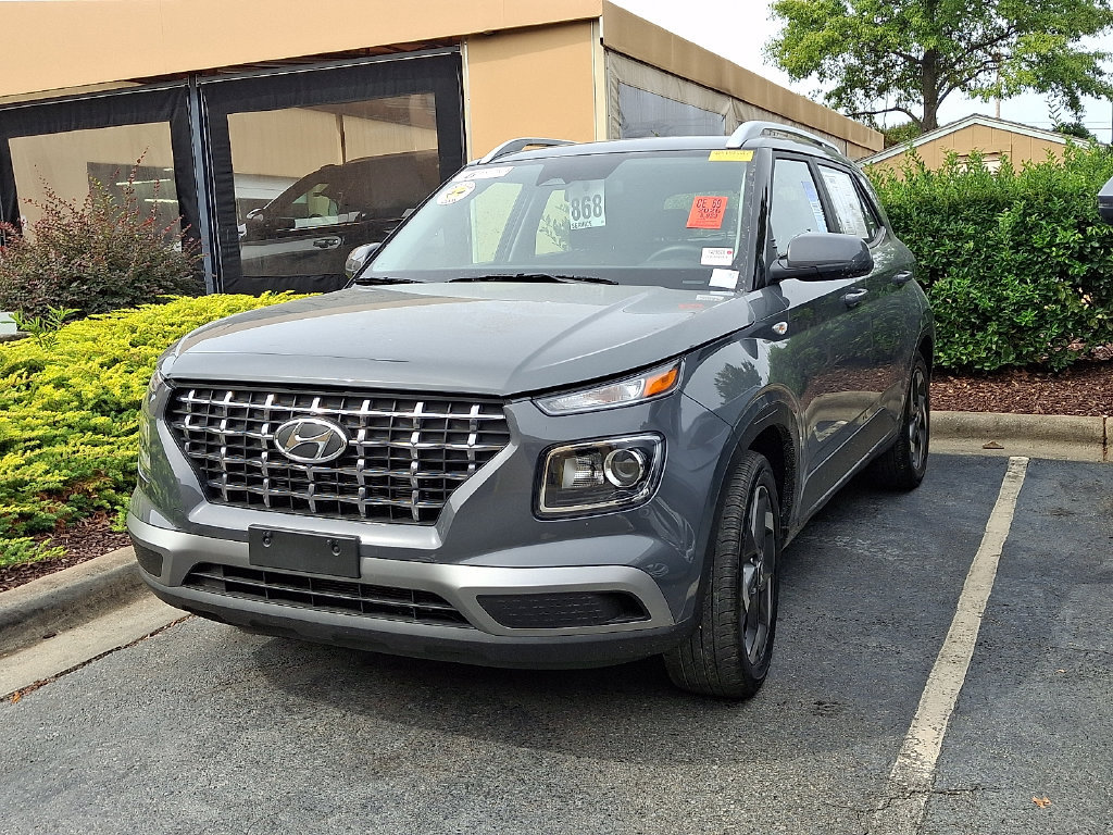 Used 2026 Hyundai Venue SEL