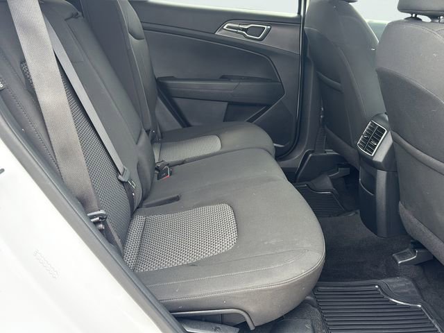 Certified 2025 Kia Sportage LX AWD/4WD image 13